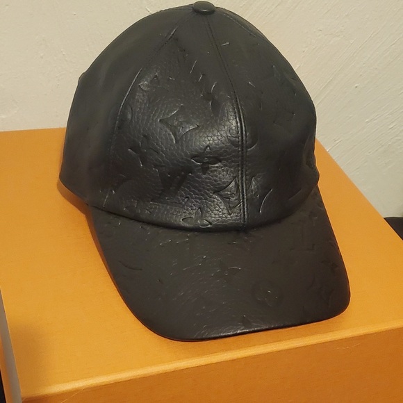 Louis Vuitton monogram - Picture 1 of 12